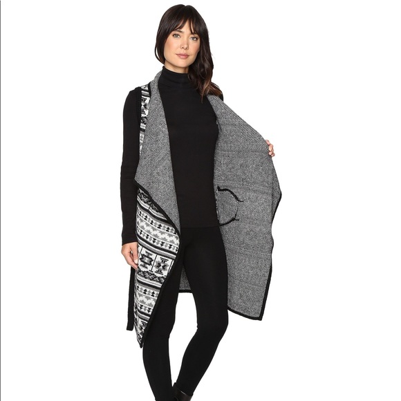 Cashmere Blend Cozy Chic Boho Vest - Picture 2 of 6